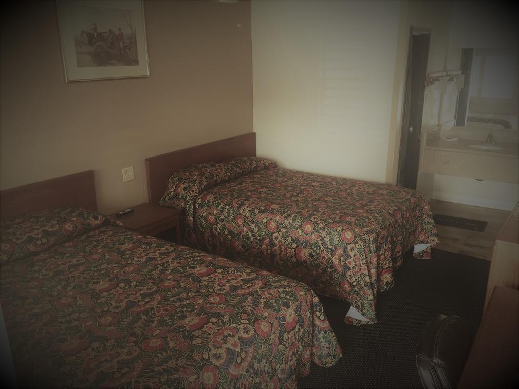 Budget Inn ริเวอร์ไซด์ ภายนอก รูปภาพ